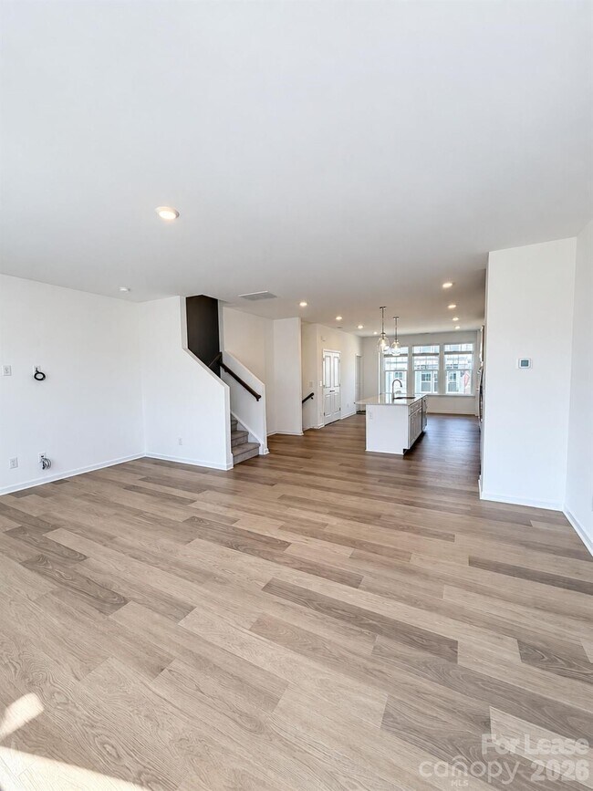 Building Photo - 3009 Rexton Ln