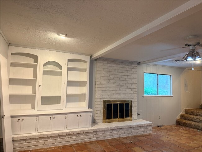 Building Photo - 2314 Roman Forest Blvd