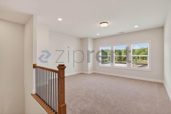 Building Photo - 6510 Wallace Farms Dr