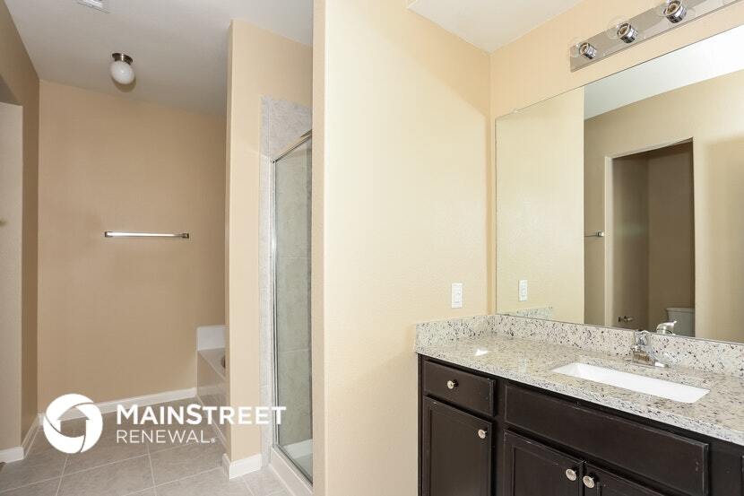 Building Photo - 1442 Park Trails Blvd