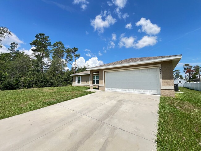 Building Photo - WONDERFUL 3 Bedroom, 2 Bathroom Home in Oc...
