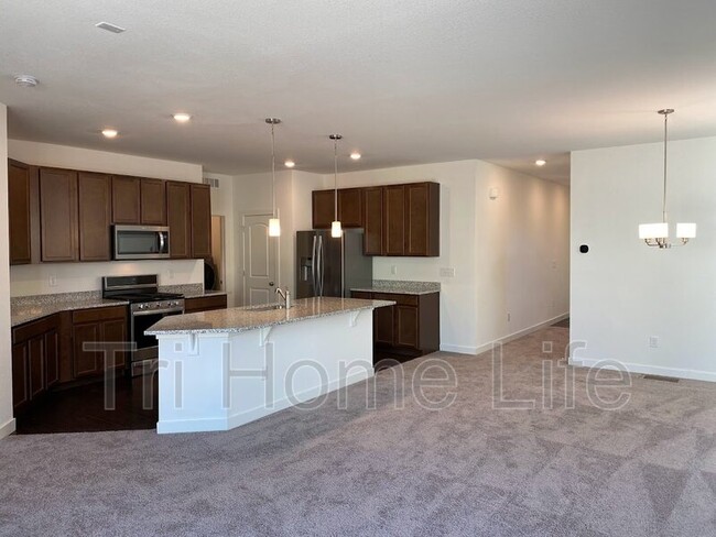 Building Photo - 6325 Stablecross Trl