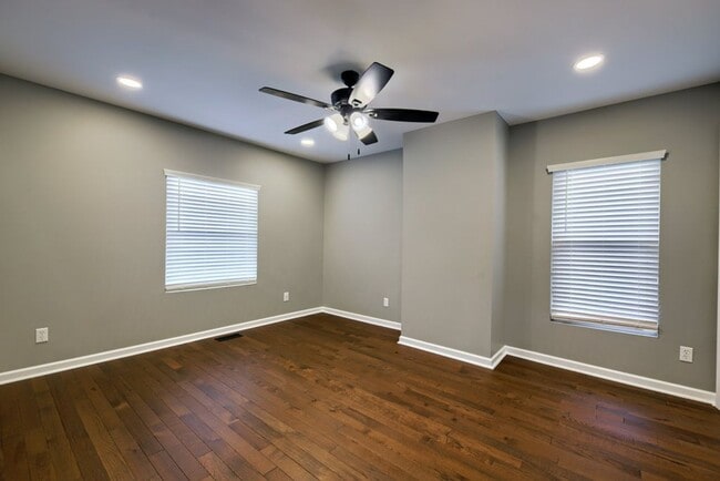 Building Photo - North Campus OSU Renovated Single Family H...