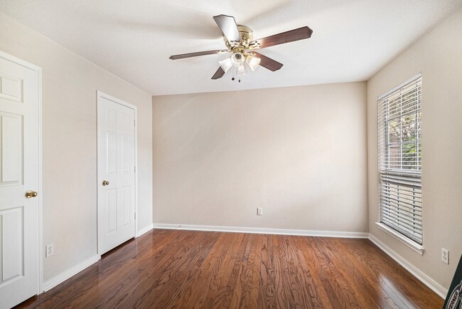Building Photo - 5807 Carta Valley Ln