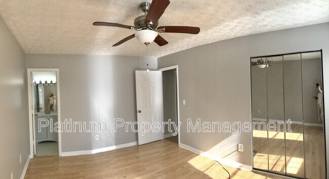 Building Photo - 410 Water Oak Way Sw