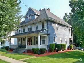 Building Photo - 35 Curtis Ave