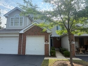 Building Photo - 5402 Bayberry Ct
