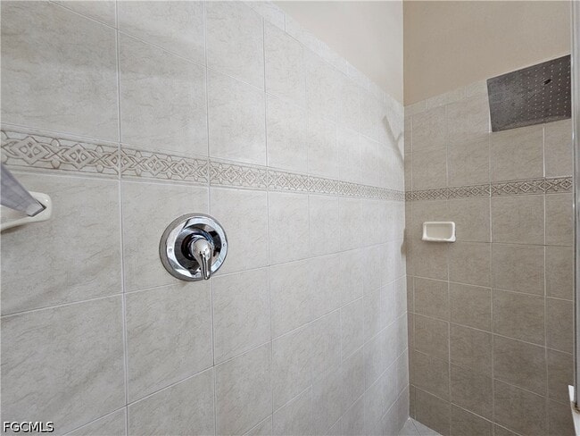 Building Photo - 6010 Jonathans Bay Cir