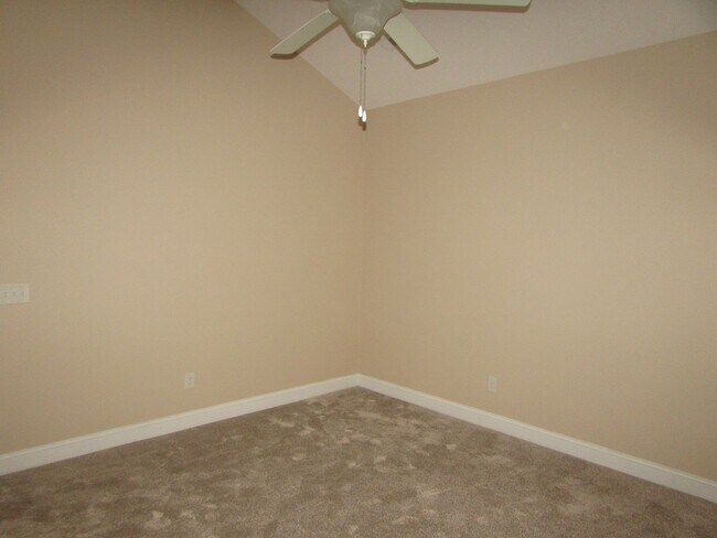 Building Photo - 3 bedroom, 2 bathroom house in Bolivia, NC