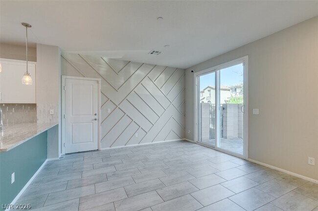 Building Photo - 3148 Bivona Walk