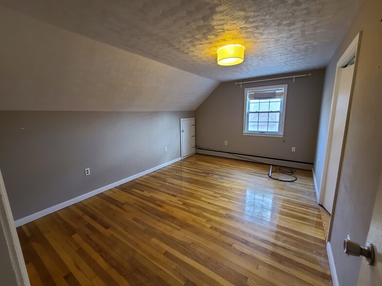 Bedroom 2 - 55 Newport Ave