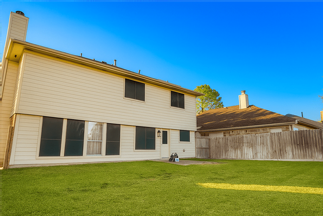 Building Photo - 4427 Eaglewood Trail Dr