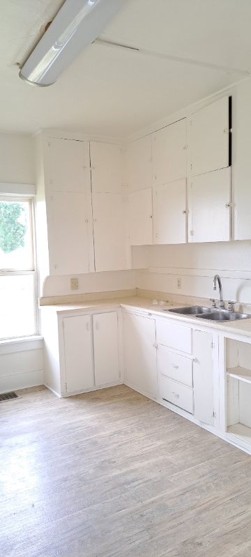 Building Photo - 4156 2500 E