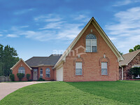 Building Photo - 1375 Siskin Dr