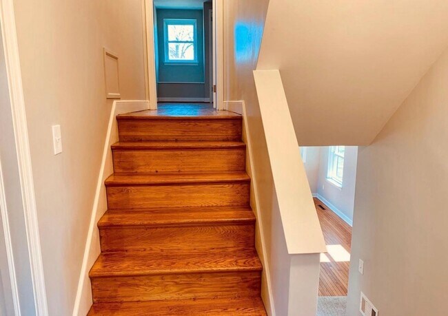 Building Photo - Wyomissing Schools Rental