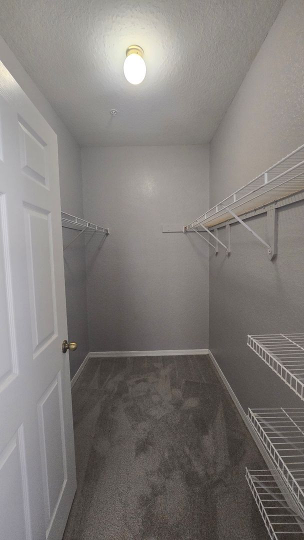 Building Photo - 819 Grand Regency Pointe