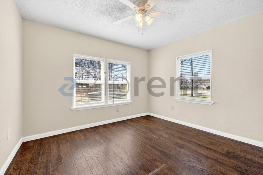 Building Photo - 1731 Morris St