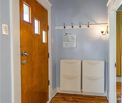 Building Photo - 4339 Lloyd St