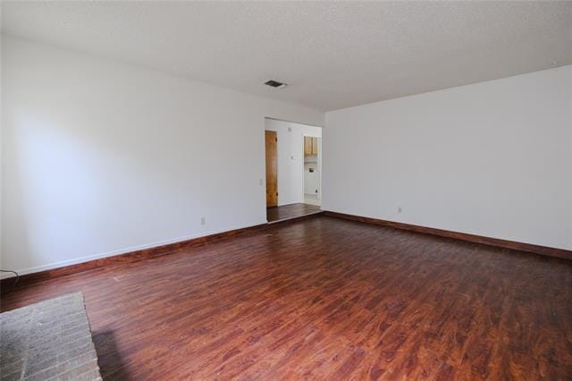 Building Photo - 507 N Walnut Creek Dr