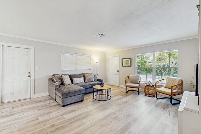 Building Photo - 4707 2nd Ave