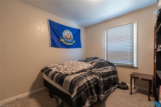 Building Photo - 5479 Lynbrook Landing