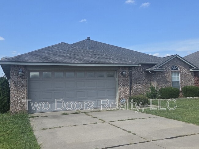 Building Photo - 5113 SE 80th St