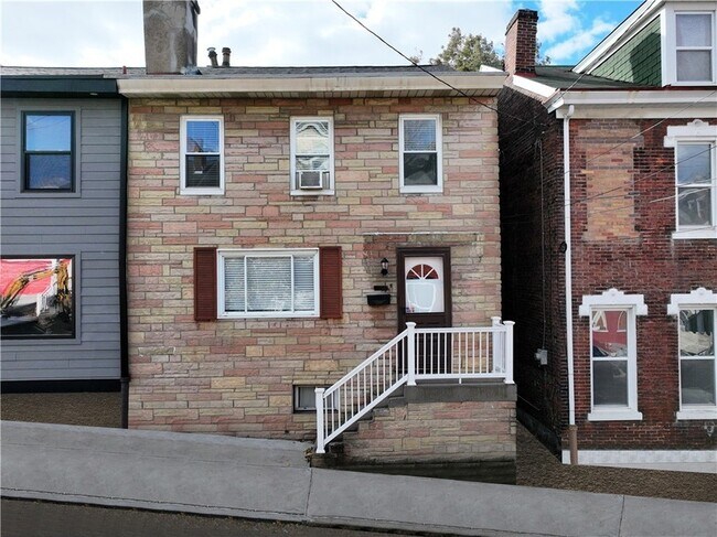 Primary Photo - 274 38th St