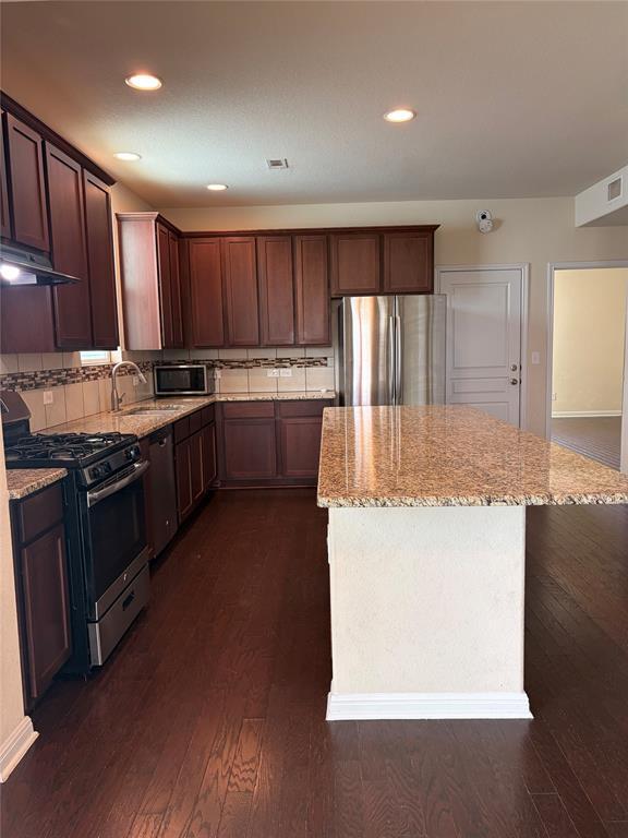 Building Photo - 1725 Arbor Knot Dr