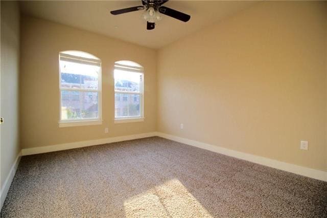 Building Photo - 209 Lily Ln