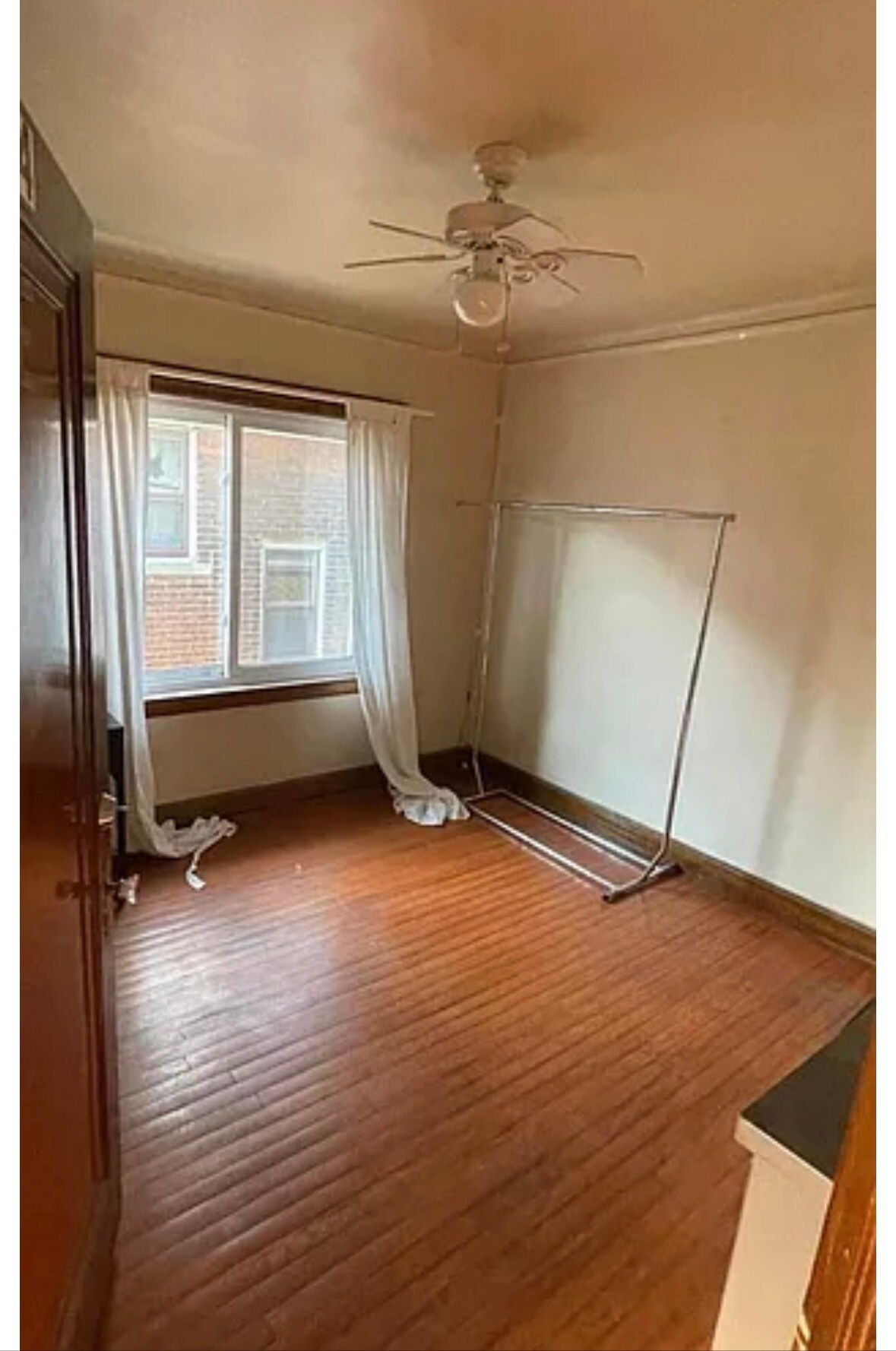 Building Photo - 16554 Fairfield St