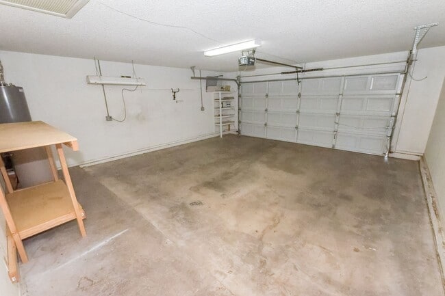 Building Photo - Beautifully Updated 2BR/2BA Home – Near Fort Huachuca