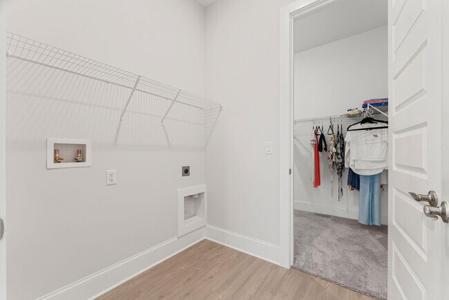 Building Photo - 287 J Hunters Way