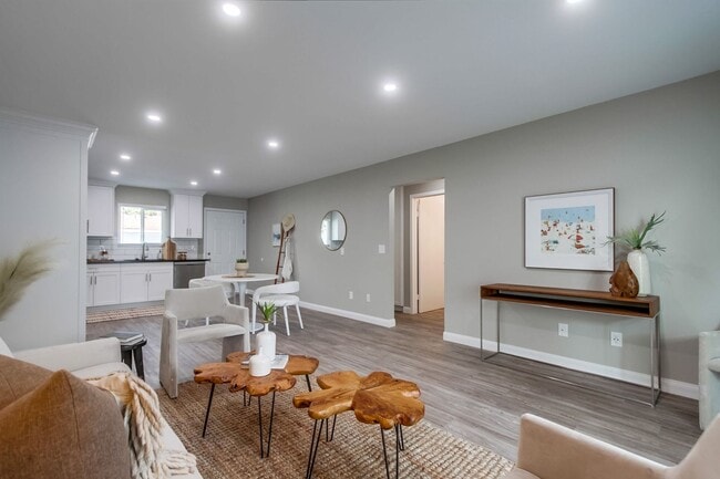 Interior Photo - Chai of Escondido