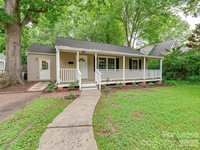 Building Photo - 2329 Kingsbury Dr