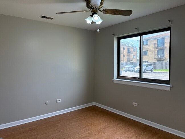 Building Photo - 9821 Bianco Terrace