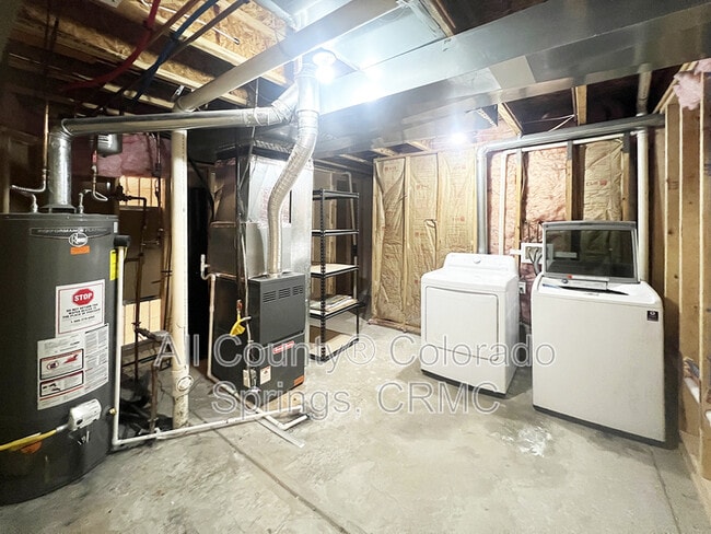 Building Photo - 14345 Woodrock Path