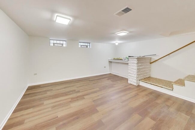 Building Photo - 4908 Carol St