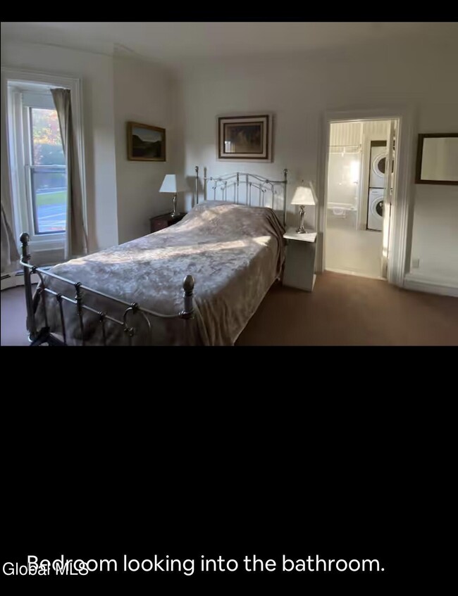 Building Photo - 630 N Broadway