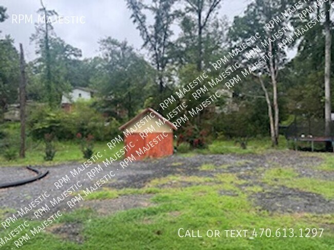 Building Photo - 5202 Edgemoor Dr NW