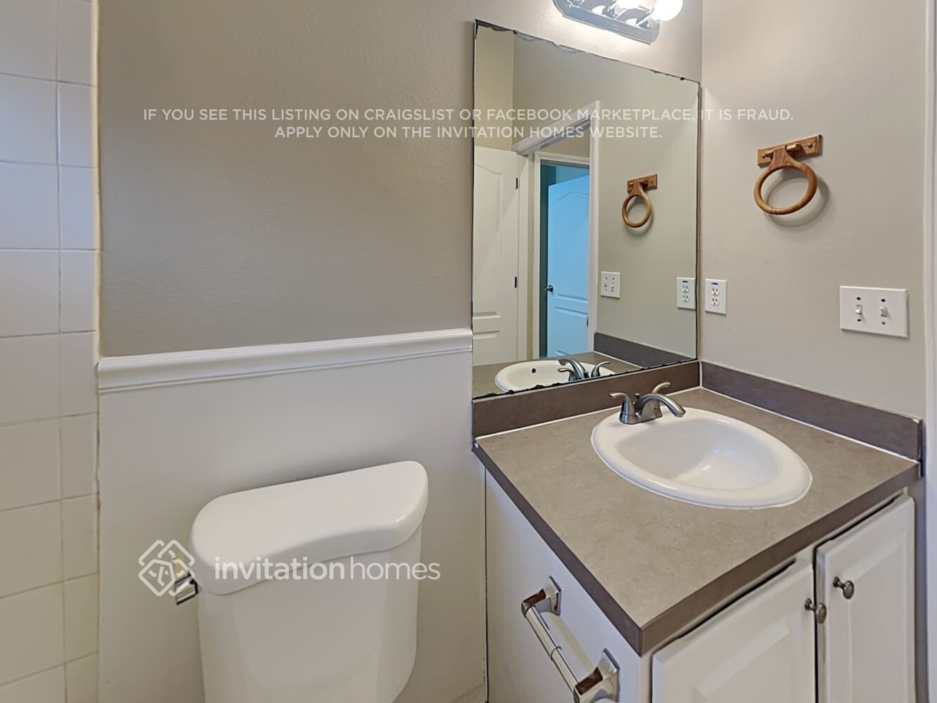 Building Photo - 1807 Raven Glen Dr