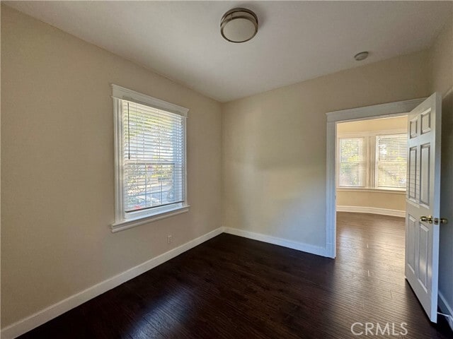 Building Photo - 533 E Villa St