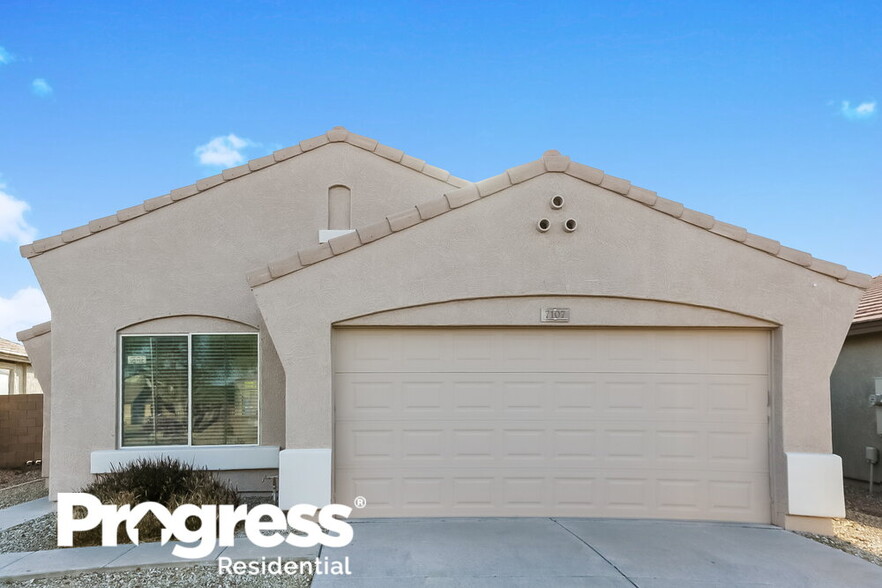 Primary Photo - 7107 S 31st Dr