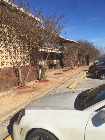 Building Photo - 1301 Ric Williamson Memorial Hwy