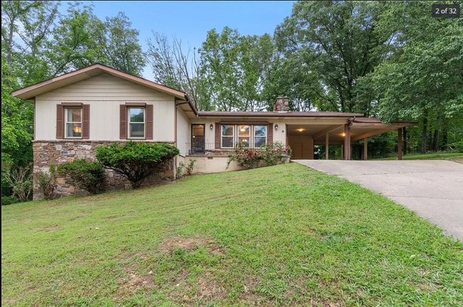 Building Photo - 81 Overton Dr