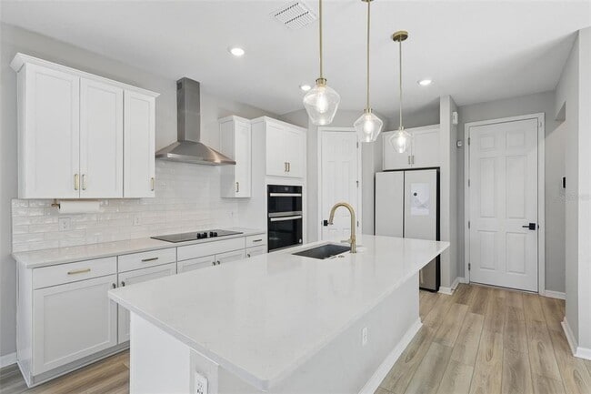 Building Photo - 14287 Braemar St