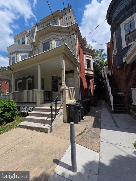 Building Photo - 2118 Washington St