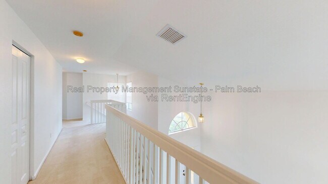 Building Photo - 5060 Starblaze Dr