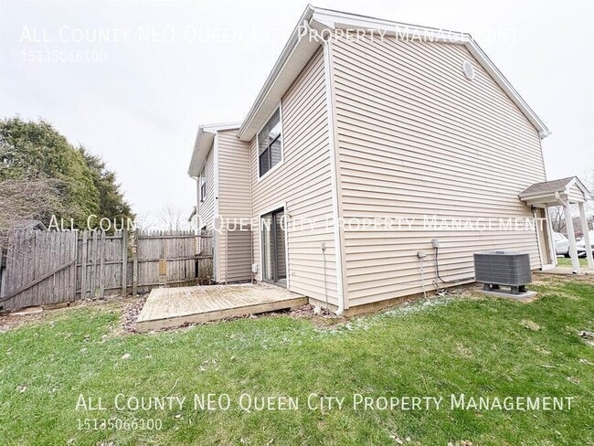 Building Photo - 2745 Brookshire Ln