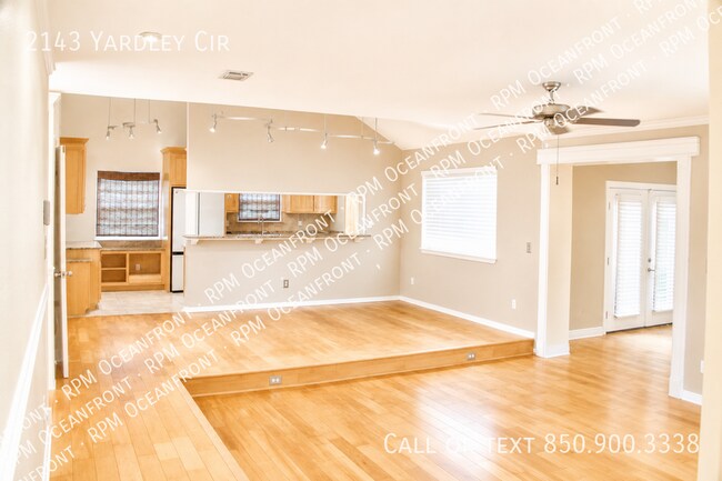 Building Photo - 2143 Yardley Cir