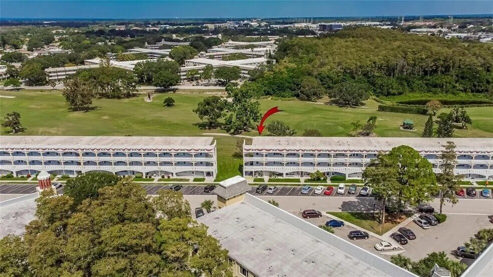 Top Floor, End Unit provides for lots of privacy and tranquility - 2460 Franciscan Dr